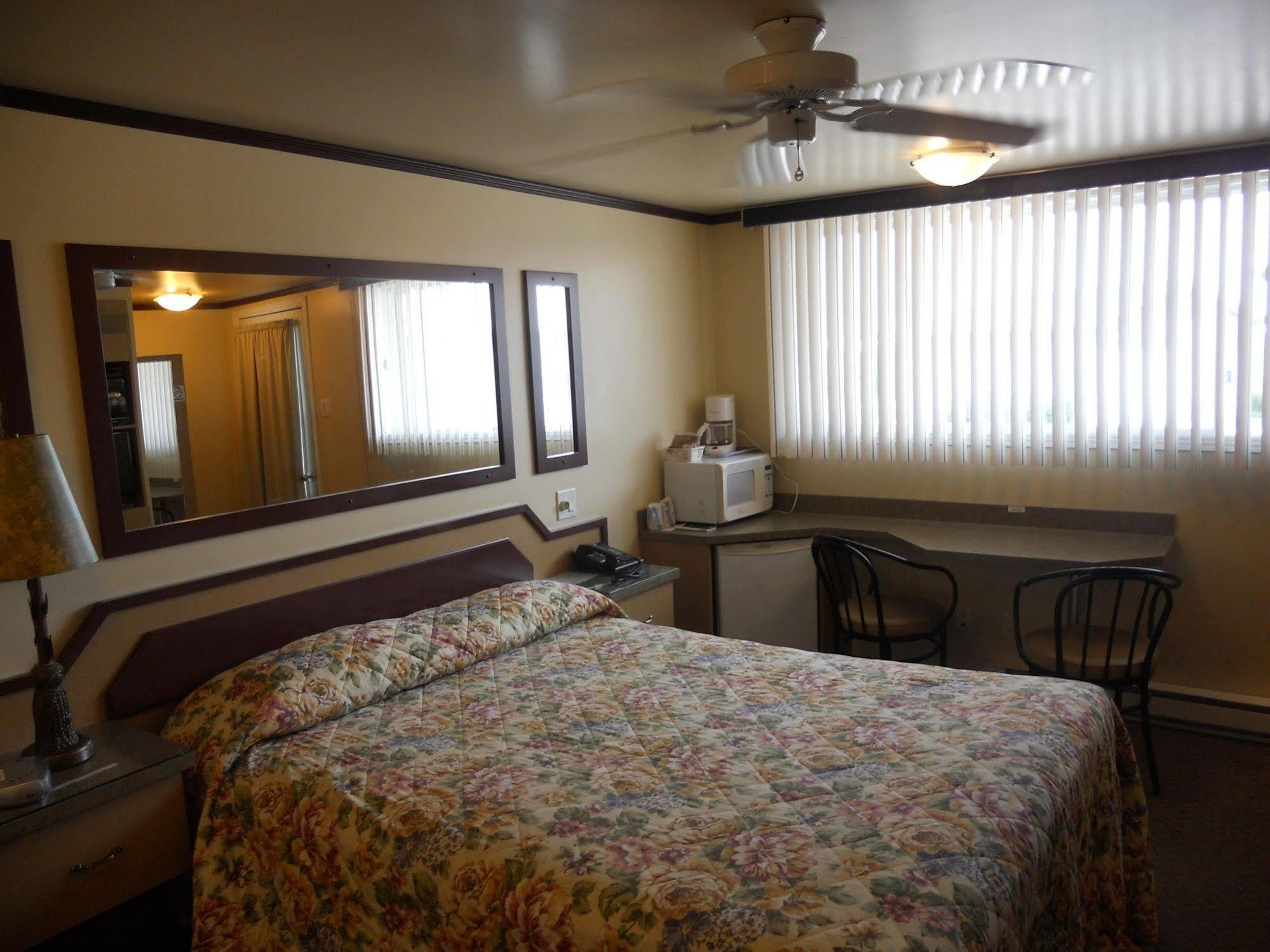 Motel Normandie Louiseville Dış mekan fotoğraf