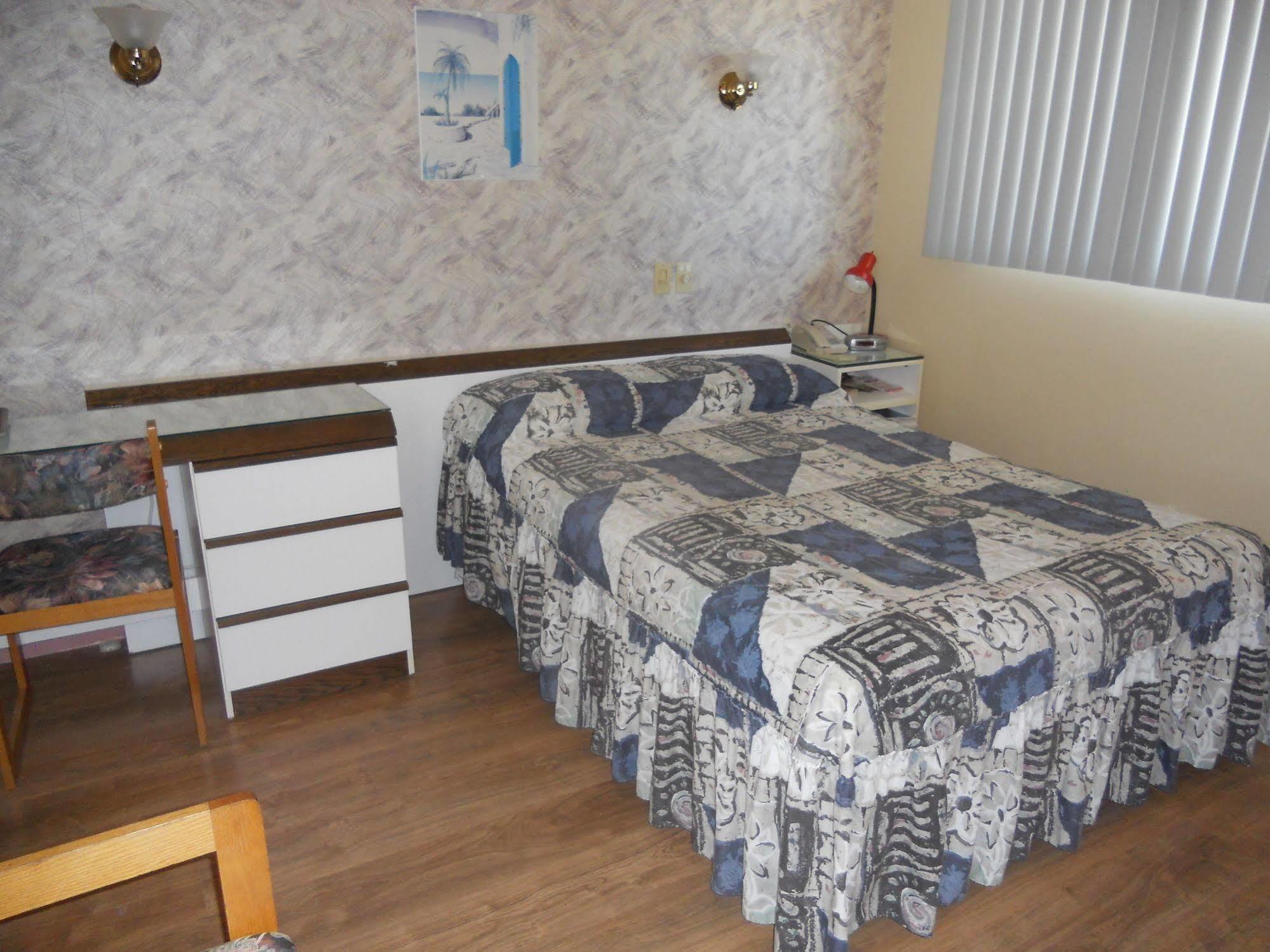 Motel Normandie Louiseville Dış mekan fotoğraf