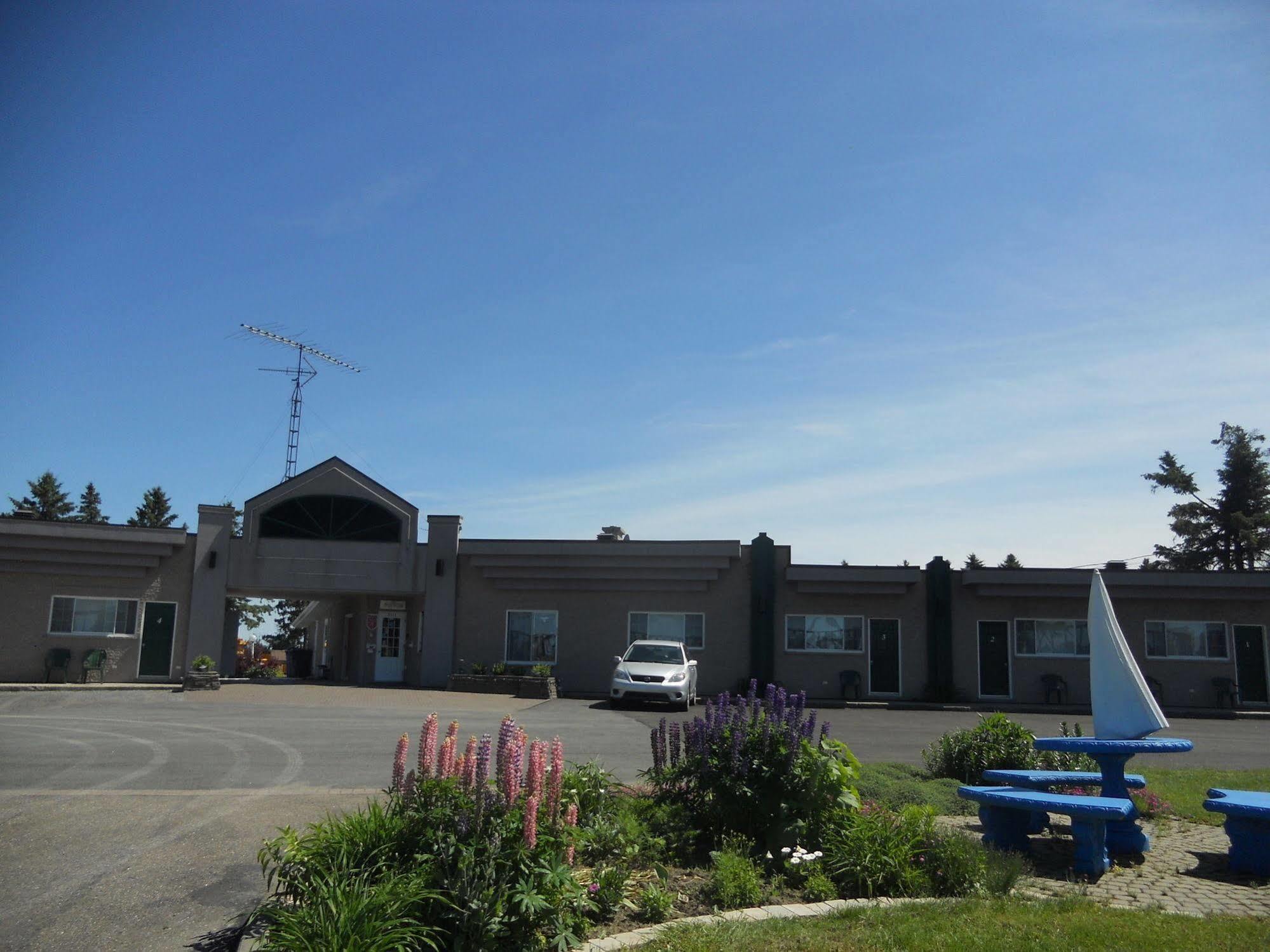Motel Normandie Louiseville Dış mekan fotoğraf