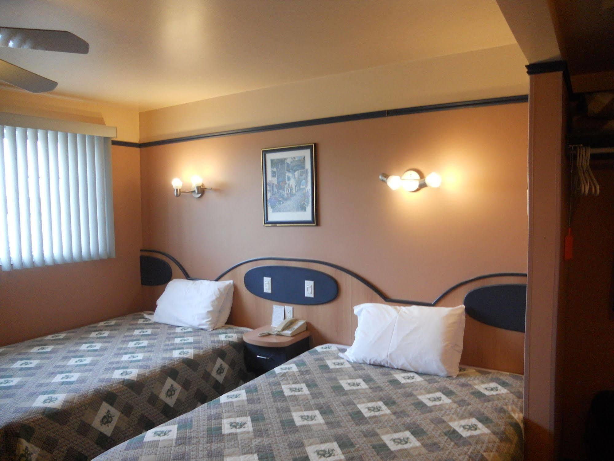 Motel Normandie Louiseville Dış mekan fotoğraf